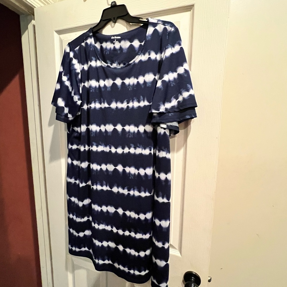 COPY - Blue and white Kim Rogers dress.  Size 2X.  Very comfortable and versati…